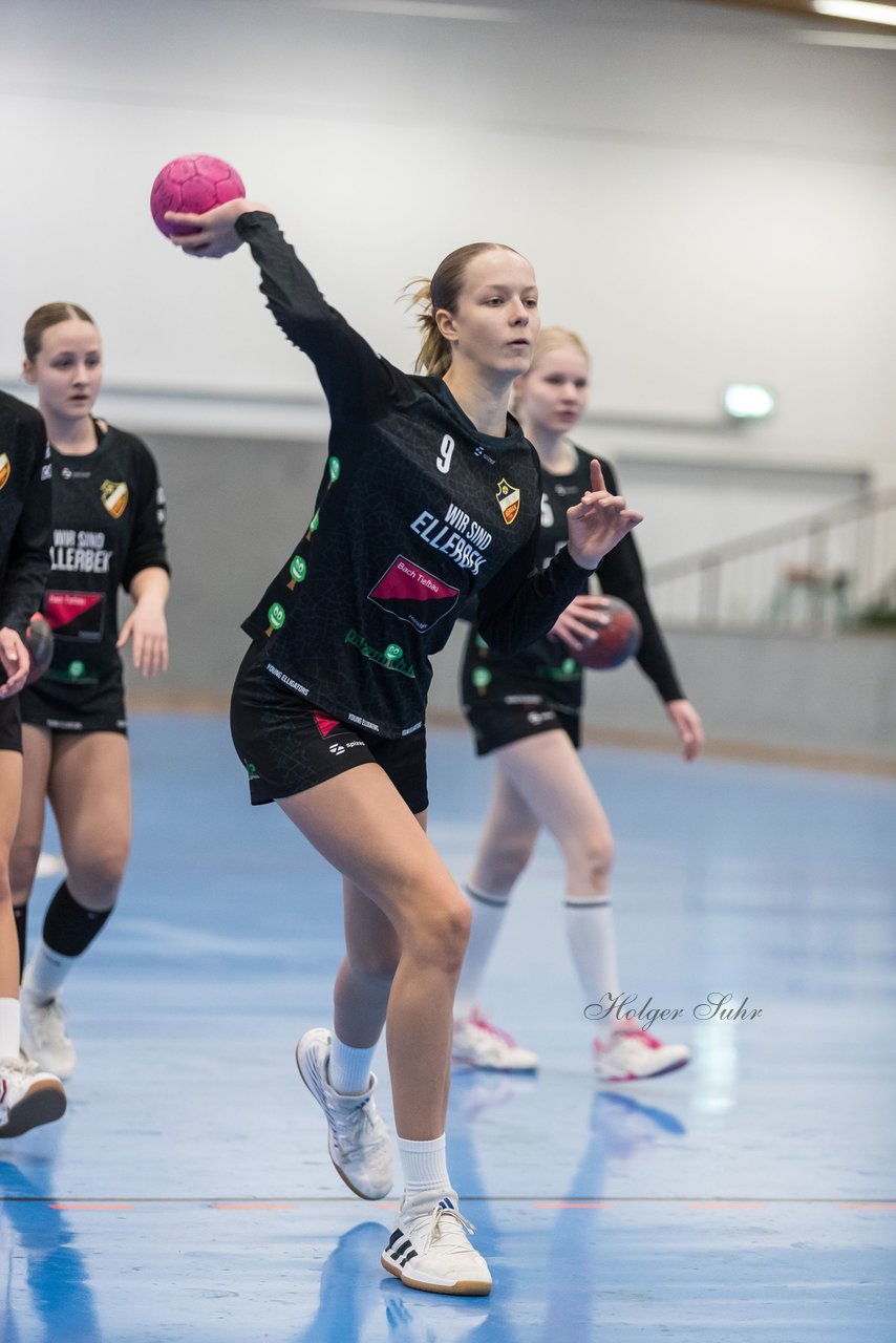 Bild 146 - wBJ TSV Ellerbek - TSV Uetersen : Ergebnis: 15:10